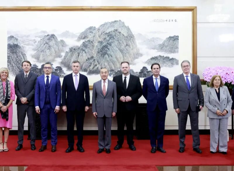 China’s top diplomat stresses keeping partnership at core of ties with Europe